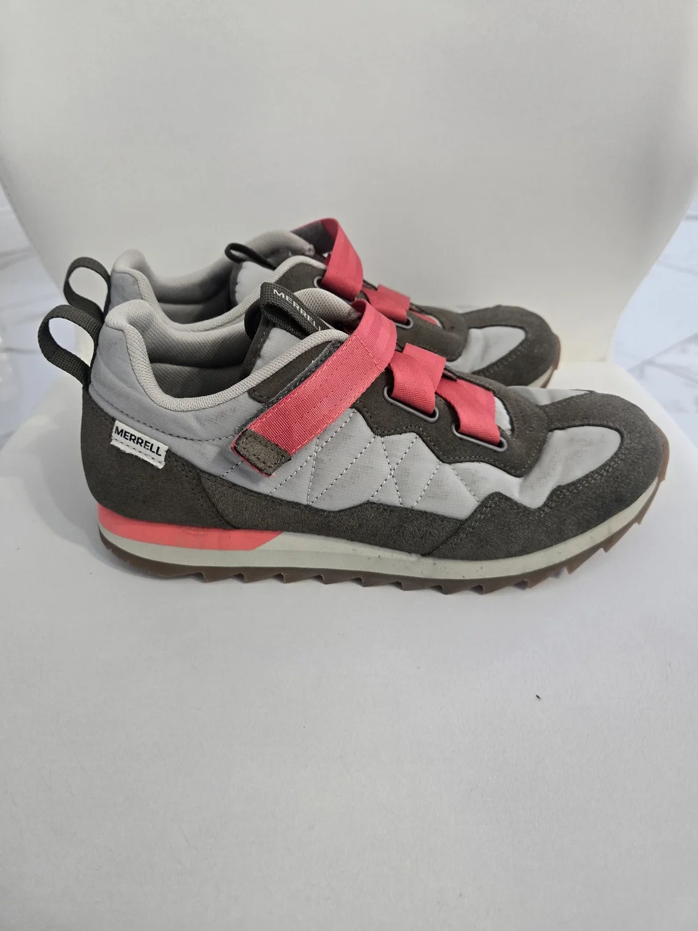 MERRELL Alpine Sneaker Women's US 8.5 /39 Sage Green / Coral  Comfort